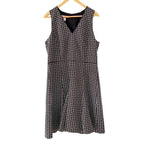 Banana Republic Black & White Geometric Print Fit & Flare Dress - Picture 1 of 8